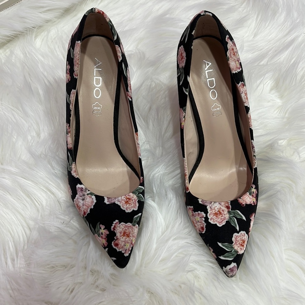 Floral stilettos